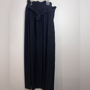 Long Elegant Black Pleated Skirt Size XL